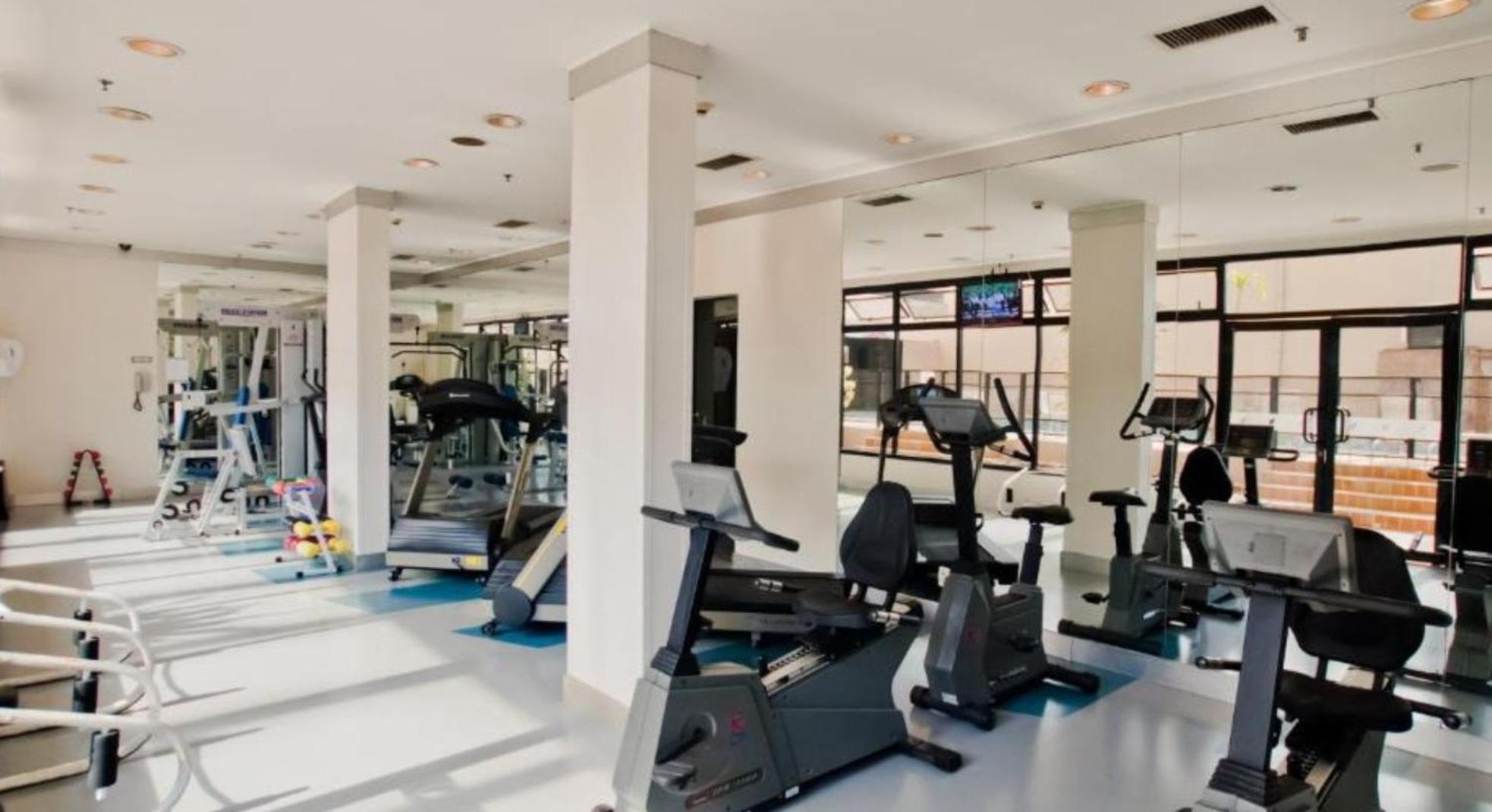 Hotel Luxo Aero Congonhas 4*